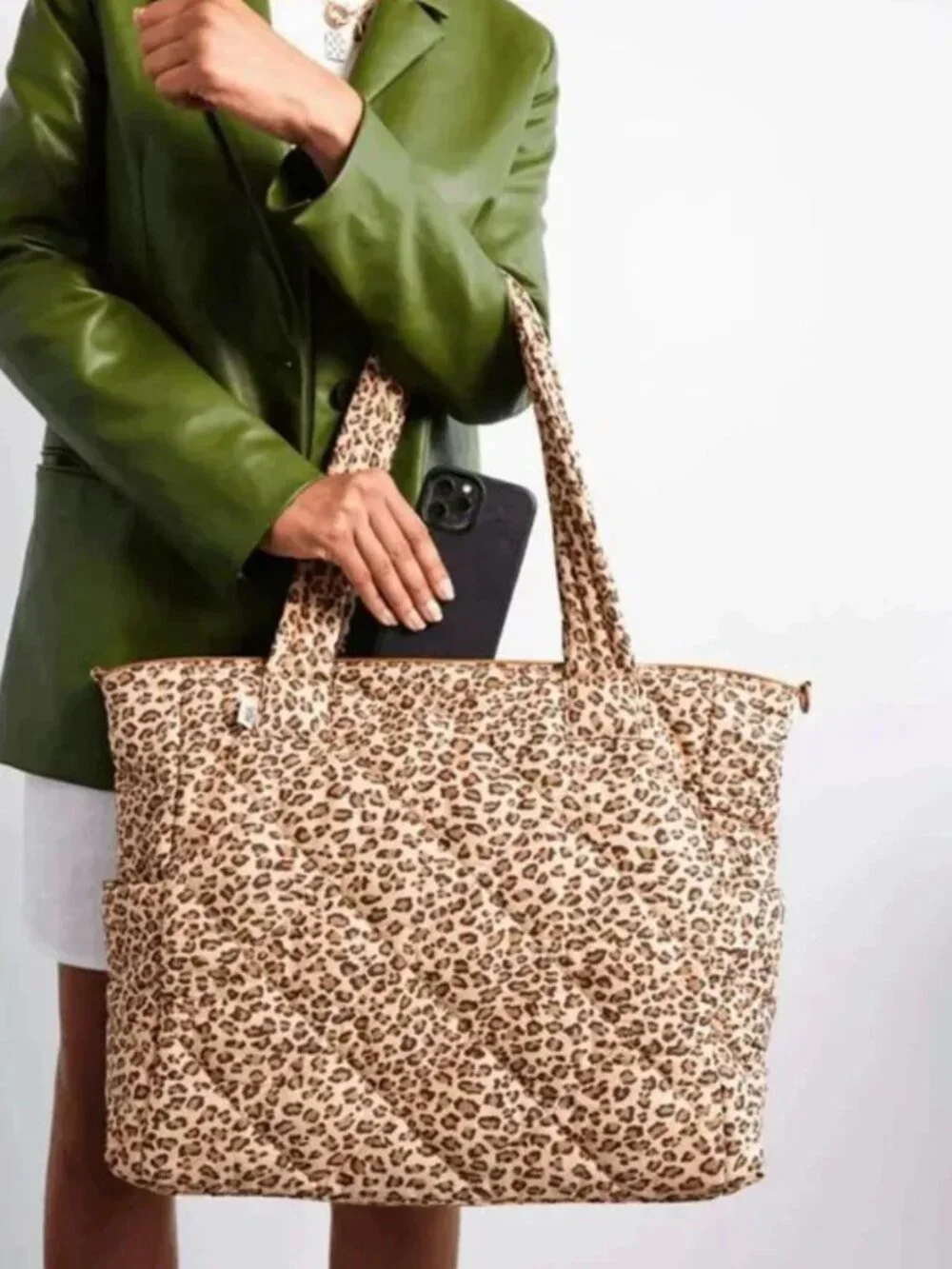 Béis x Elsa Hosk Diaper Tote Bag in Leopard Print NEW - Picture 2 of 8